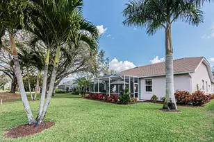 2256 Heritage Greens Dr, Naples, FL 34119 - Photo 33