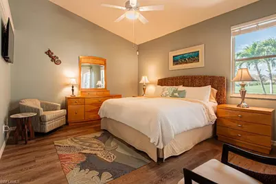 2256 Heritage Greens Dr, Naples, FL 34119 - Photo 9