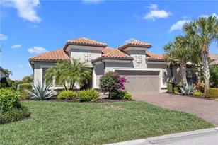 9345 Terresina Dr, Naples, FL 34119 - Photo 3