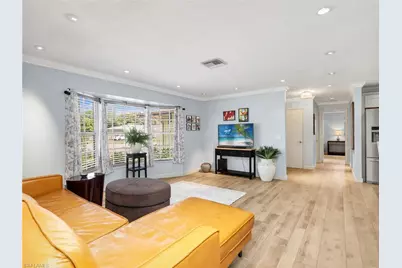 3523 Santiago Way, Naples, FL 34105 - Photo 7