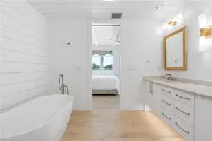 4000 Gulf Shore Blvd N, Naples, FL 34103 - Photo 17