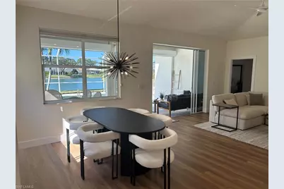 430 Crossfield Cir, Naples, FL 34104 - Photo 11