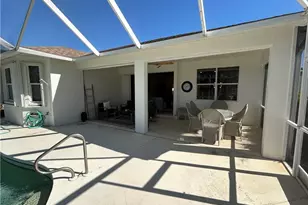 430 Crossfield Cir, Naples, FL 34104 - Photo 17