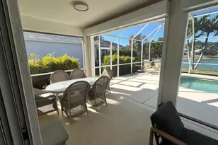 430 Crossfield Cir, Naples, FL 34104 - Photo 19