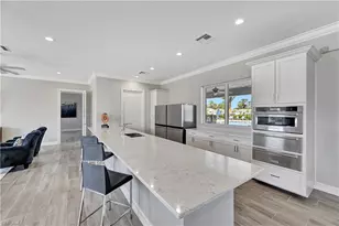 437 Tamarindo Ln, Naples, FL 34114 - Photo 31