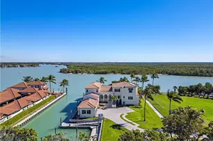 100 Bay Rd, Naples, FL 34102 - Photo 9