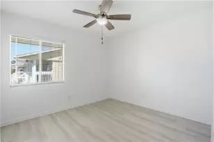 4607 Bayshore Dr, Naples, FL 34112 - Photo 11