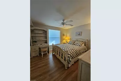 529 Windsor Sq #101, Naples, FL 34104 - Photo 11