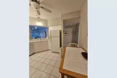 529 Windsor Sq #101, Naples, FL 34104 - Photo 7