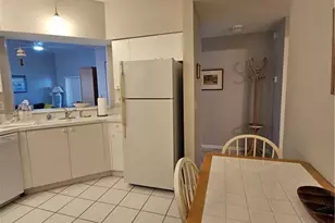 529 Windsor Sq, Naples, FL 34104 - Photo 7