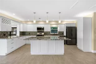 3461 Lakeview Dr, Naples, FL 34112 - Photo 13