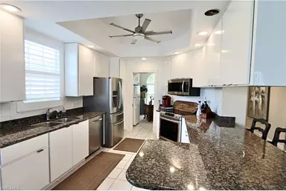 5495 Freeport Ln, Naples, FL 34119 - Photo 41