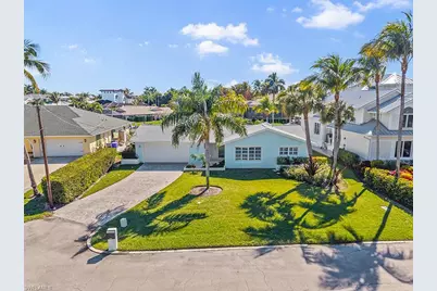 2175 Shad Ct, Naples, FL 34102 - Photo 5