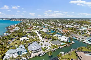 2175 Shad Ct, Naples, FL 34102 - Photo 11