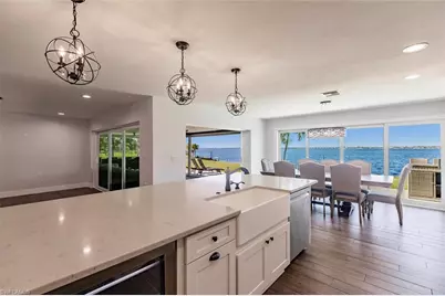 138 Riverview Rd, Fort Myers, FL 33905 - Photo 13