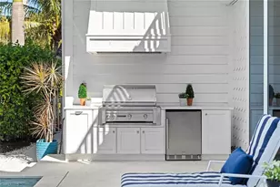 901 10th Ave S, Naples, FL 34102 - Photo 33