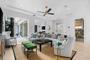 901 10th Ave S, Naples, FL 34102 - Photo 15