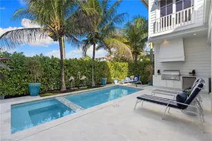 901 10th Ave S, Naples, FL 34102 - Photo 25