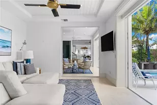 901 10th Ave S, Naples, FL 34102 - Photo 27