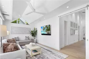 1021 6th St S, Naples, FL 34102 - Photo 29