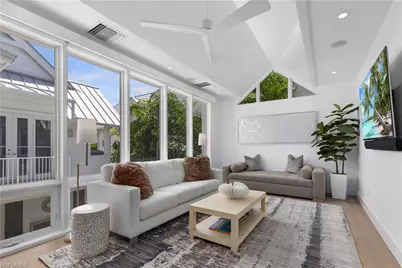 1021 6th St S, Naples, FL 34102 - Photo 27