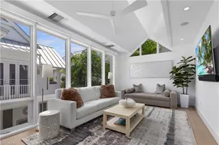 1021 6th St S, Naples, FL 34102 - Photo 27