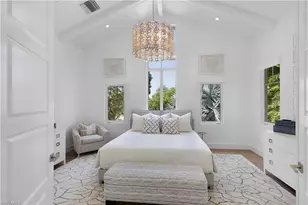 1021 6th St S, Naples, FL 34102 - Photo 19