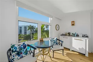 400 Park Shore Dr, Naples, FL 34103 - Photo 15