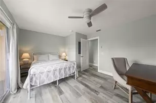 585 E Gulf Dr, Sanibel, FL 33957 - Photo 29