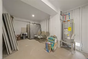 585 E Gulf Dr, Sanibel, FL 33957 - Photo 35