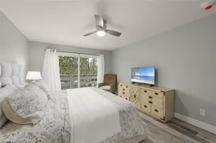 585 E Gulf Dr, Sanibel, FL 33957 - Photo 15