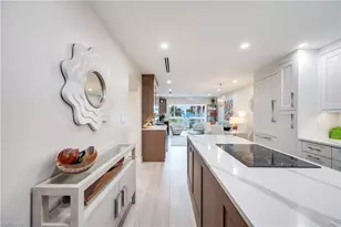 1021 3rd St S, Naples, FL 34102 - Photo 7