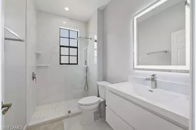 7368 Bristol Cir, Naples, FL 34120 - Photo 21