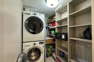 365 5th Ave S, Naples, FL 34102 - Photo 37