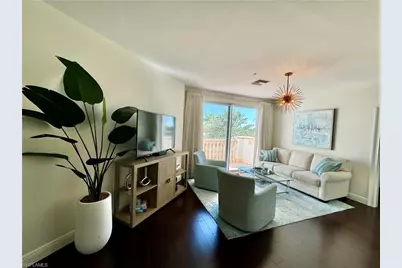 365 5th Ave S #303, Naples, FL 34102 - Photo 3