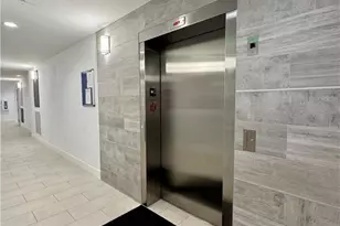 15901 Royal Pointe Ln, Fort Myers, FL 33908 - Photo 17