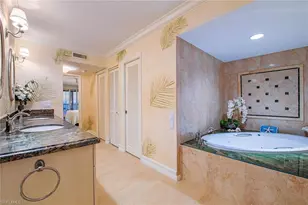 4401 Gulf Shore Blvd N, Naples, FL 34103 - Photo 15