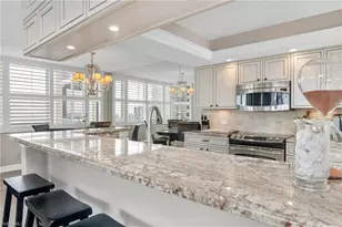 5550 Heron Point Dr, Naples, FL 34108 - Photo 5