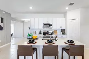 17178 Pompeii Way, North Fort Myers, FL 33917 - Photo 5