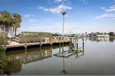 410 Flagship #1104, Naples, FL 34108 - Photo 25