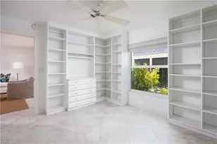 600 3rd St S, Naples, FL 34102 - Photo 9