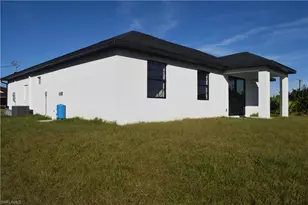 2555 25th St W, Lehigh Acres, FL 33971 - Photo 35