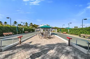 1360 Sweetwater Cove, Naples, FL 34110 - Photo 31