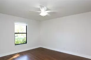 1046 Oak Forest Dr, Naples, FL 34104 - Photo 15