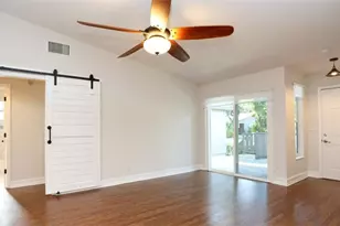 1046 Oak Forest Dr, Naples, FL 34104 - Photo 29