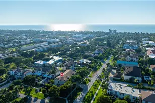 1104 6th St S, Naples, FL 34102 - Photo 47