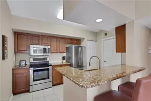 4610 St Croix Ln, Naples, FL 34109 - Photo 7