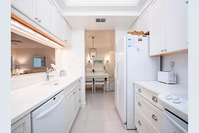 5818 Glencove Dr #103, Naples, FL 34108 - Photo 7