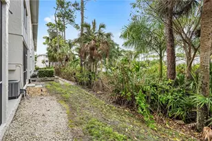 3032 Sandpiper Bay Cir, Naples, FL 34112 - Photo 17