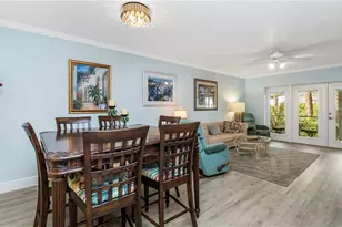 3032 Sandpiper Bay Cir, Naples, FL 34112 - Photo 11